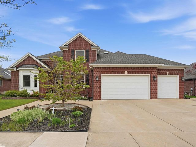 36531 N Pointe Drive, New Baltimore, MI 48047