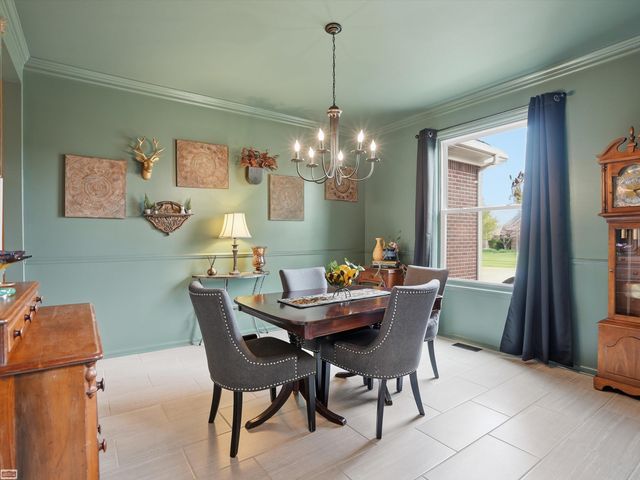 36531 N Pointe Drive, New Baltimore, MI 48047
