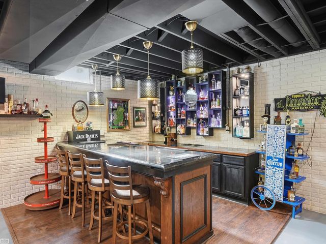36531 N Pointe Drive, New Baltimore, MI 48047