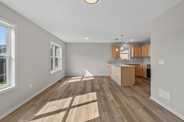 215 N Walnut Street, Chaska, MN 55318