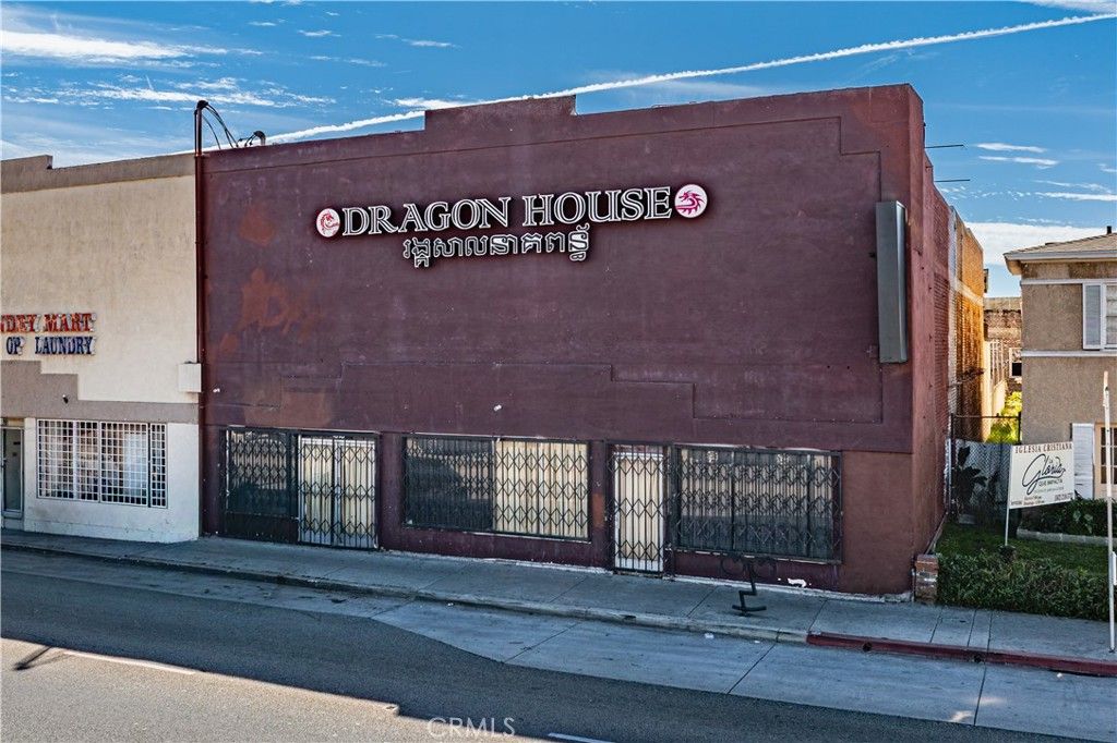 1810 E Anaheim, Long Beach, CA 90813