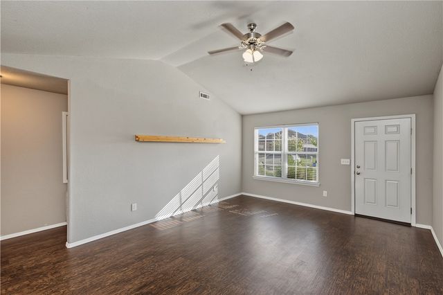 1321 S Apollo Drive, Fayetteville, AR 72701