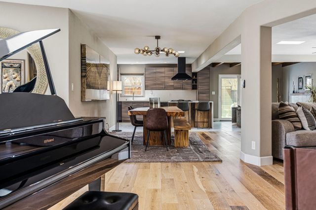 1901 Truman Street NE, Albuquerque, NM 87110