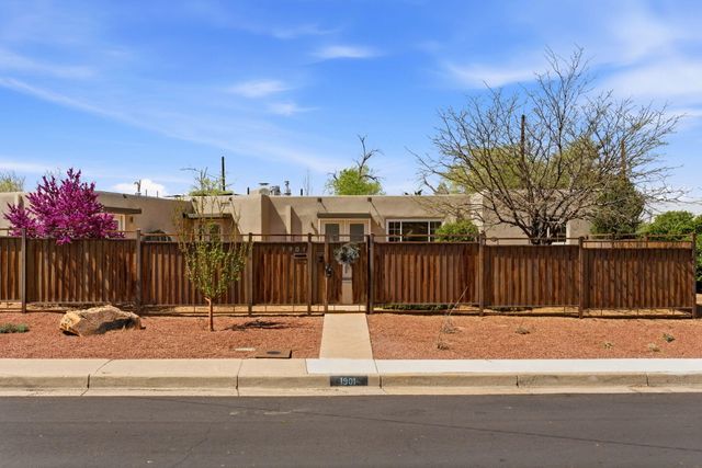 1901 Truman Street NE, Albuquerque, NM 87110