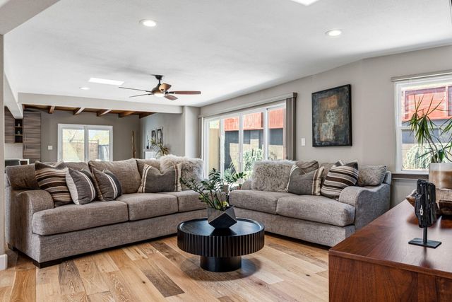 1901 Truman Street NE, Albuquerque, NM 87110