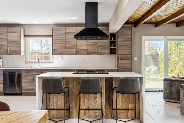 1901 Truman Street NE, Albuquerque, NM 87110