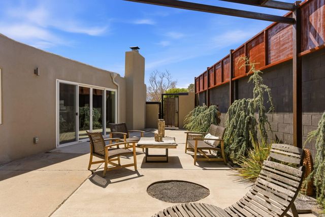 1901 Truman Street NE, Albuquerque, NM 87110