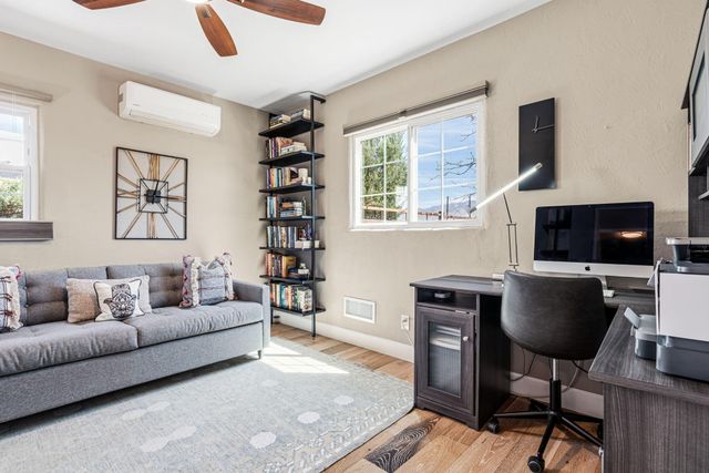 1901 Truman Street NE, Albuquerque, NM 87110