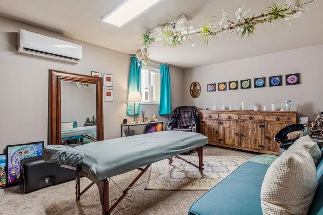 1901 Truman Street NE, Albuquerque, NM 87110