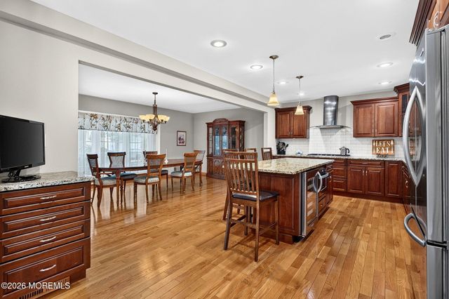 3 Branson Drive, Lincroft, NJ 07738