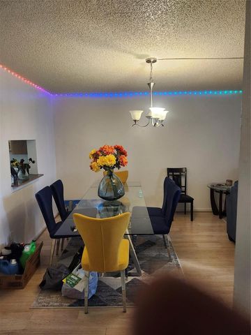 2840 Somerset Drive 404 M, Lauderdale Lakes, FL 33311