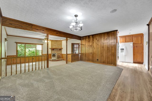250 Country Lane Road, Fayetteville, GA 30214