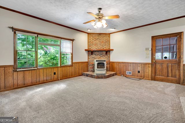 250 Country Lane Road, Fayetteville, GA 30214