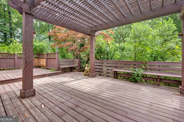 250 Country Lane Road, Fayetteville, GA 30214