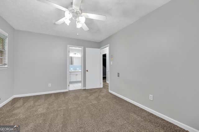 250 Country Lane Road, Fayetteville, GA 30214