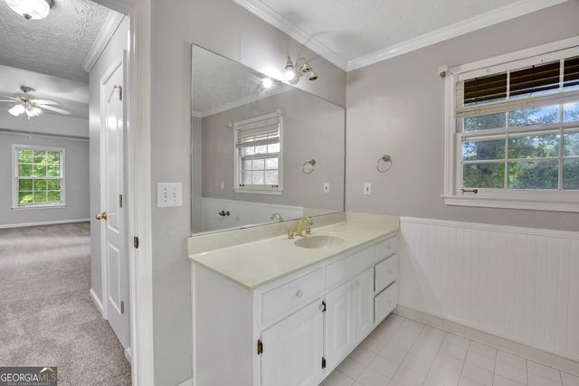 250 Country Lane Road, Fayetteville, GA 30214
