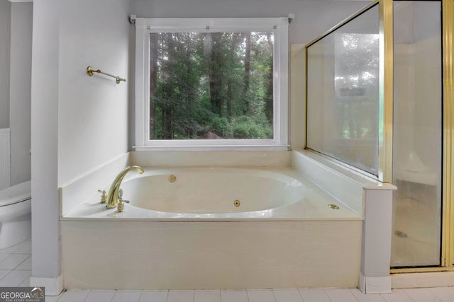 250 Country Lane Road, Fayetteville, GA 30214