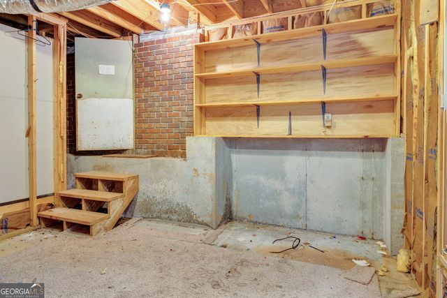 250 Country Lane Road, Fayetteville, GA 30214