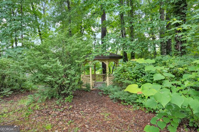 250 Country Lane Road, Fayetteville, GA 30214