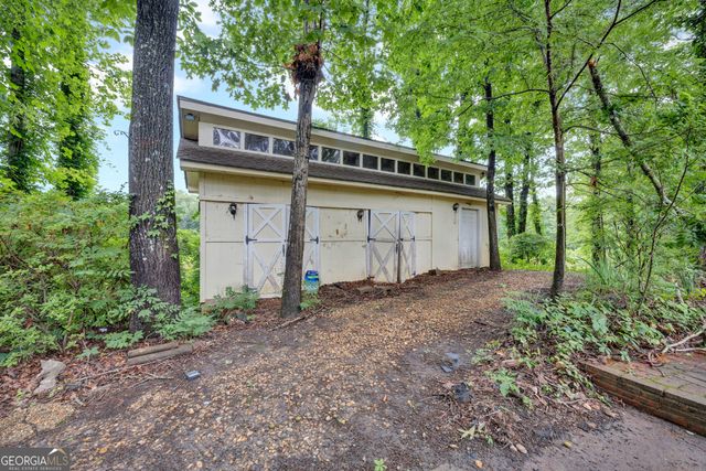 250 Country Lane Road, Fayetteville, GA 30214