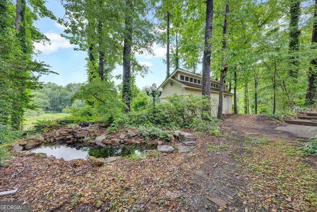 250 Country Lane Road, Fayetteville, GA 30214