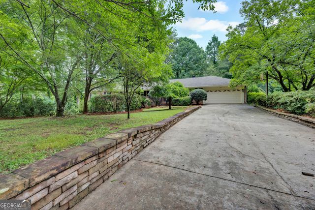 250 Country Lane Road, Fayetteville, GA 30214
