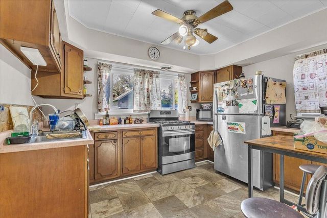 4640 Roosevelt Street, Gary, IN 46408