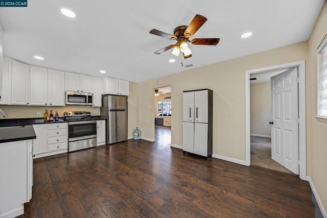 7 Lawrence Ave, Antioch, CA 94509