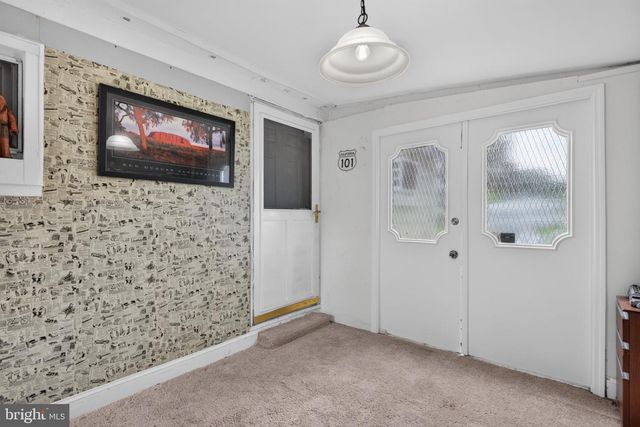 227 RUTH AVE, Maple Shade, NJ 08052