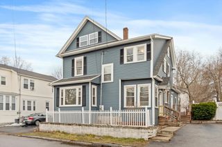 23 Emery St, Lowell, MA 01851