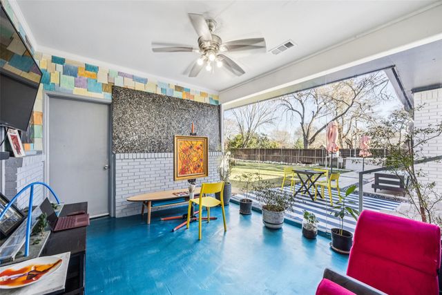 2715 Bonnywood Lane, Dallas, TX 75233