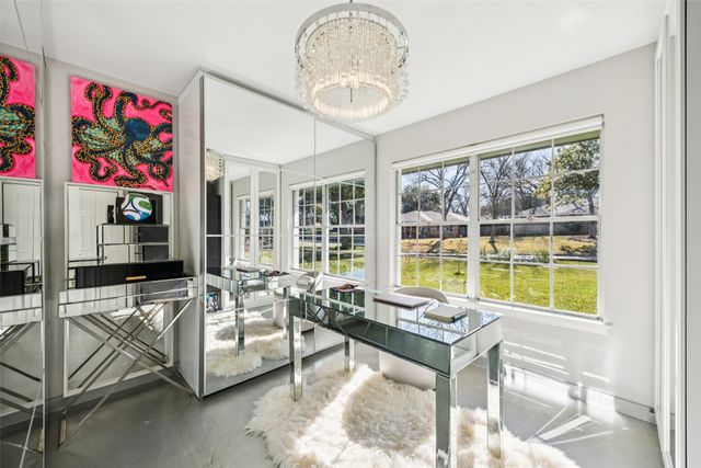 2715 Bonnywood Lane, Dallas, TX 75233