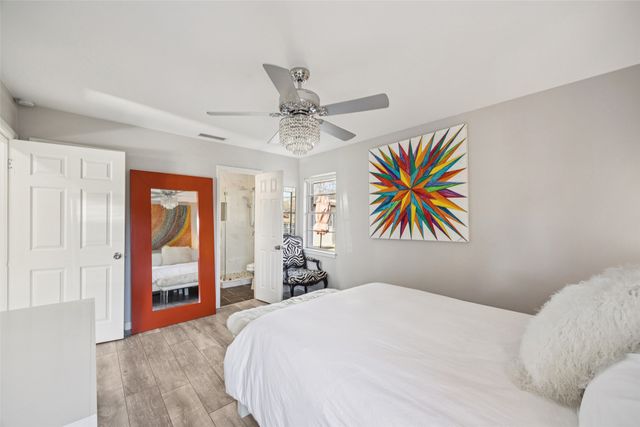 2715 Bonnywood Lane, Dallas, TX 75233