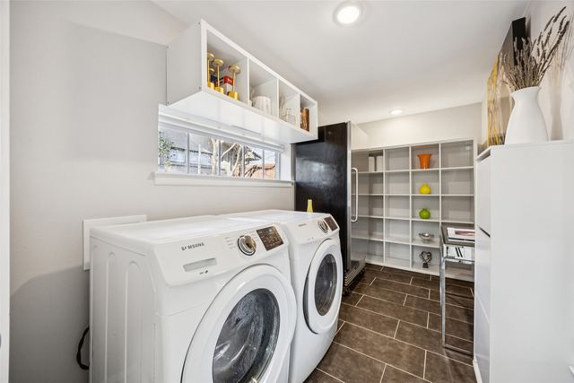 2715 Bonnywood Lane, Dallas, TX 75233