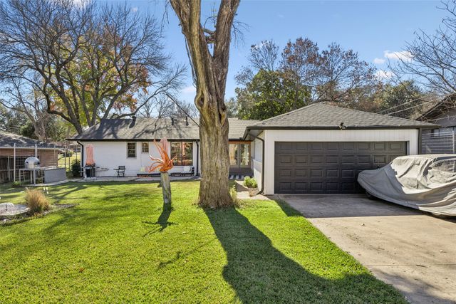 2715 Bonnywood Lane, Dallas, TX 75233