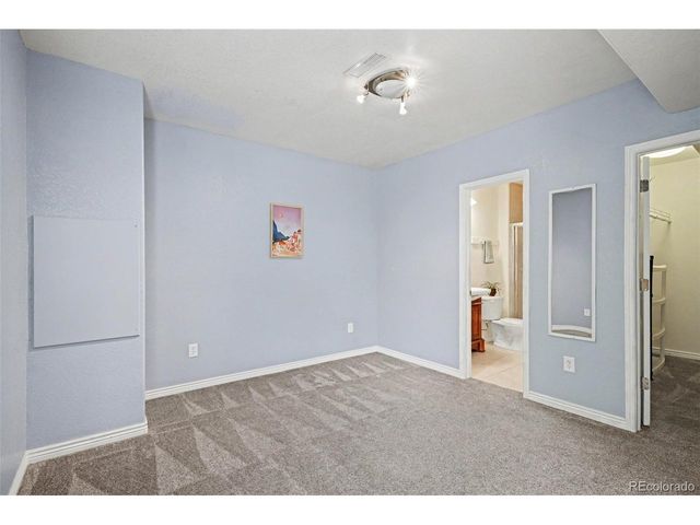 13933 E Princeton Pl B, Aurora, CO 80014