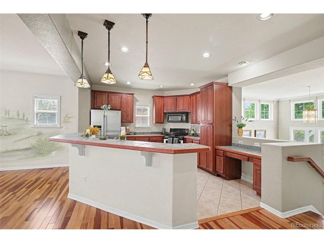 13933 E Princeton Pl B, Aurora, CO 80014