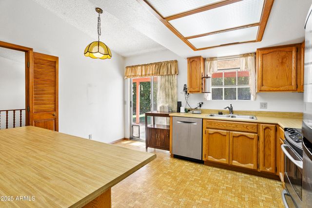 451 E San Remo Avenue, Gilbert, AZ 85234