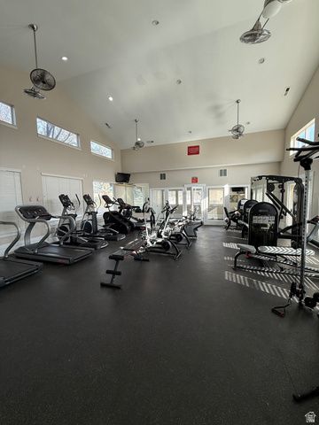 11293 S SWEET PEA LN, South Jordan, UT 84095