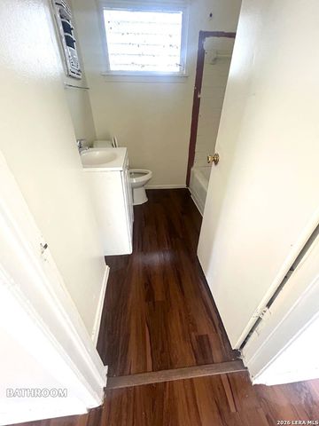 3827 Manchester, San Antonio, TX 78223