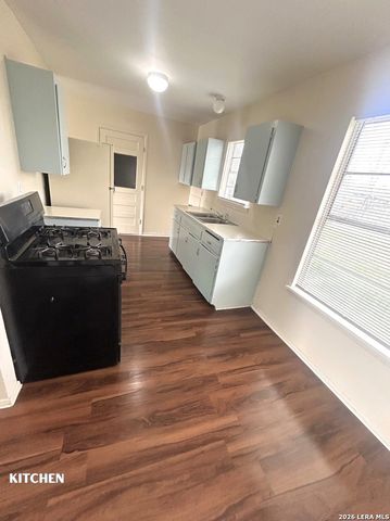 3827 Manchester, San Antonio, TX 78223