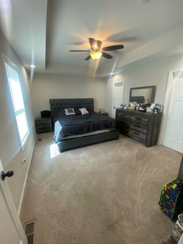 1210 White Dr, Lewisburg, TN 37091