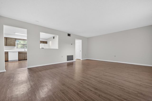 132 5Th Avenue, Shalimar, FL 32579