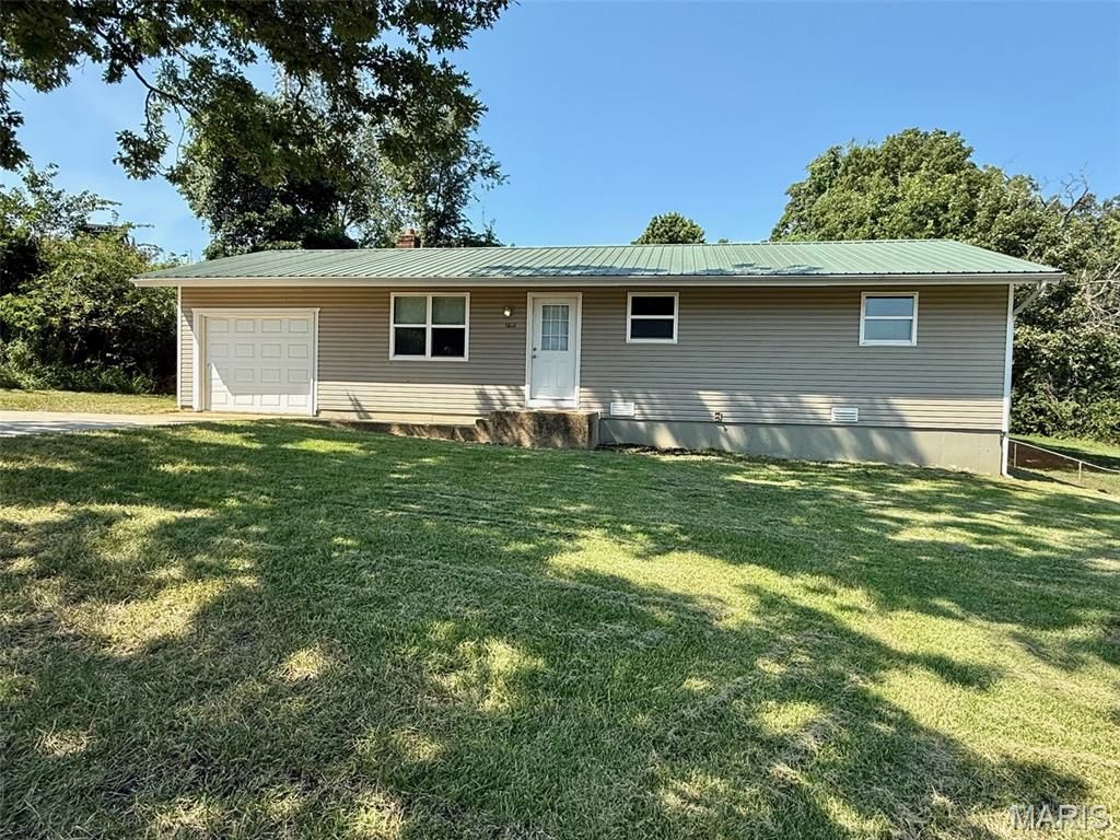 4891 Woodland Drive, Sullivan, MO 63080
