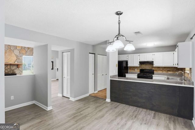 253 Toweridge Drive SW, Marietta, GA 30064
