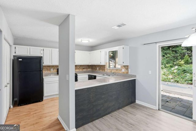 253 Toweridge Drive SW, Marietta, GA 30064