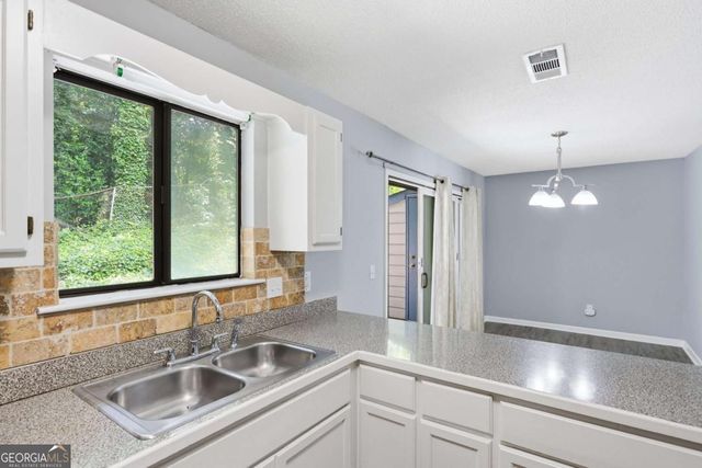 253 Toweridge Drive SW, Marietta, GA 30064
