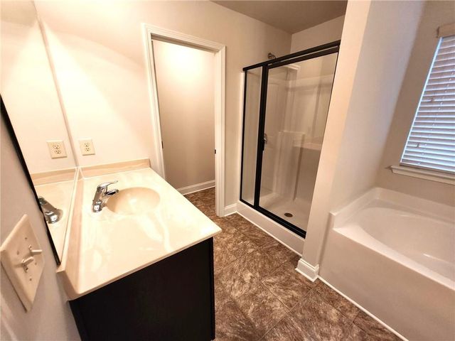 2763 Misty Ivy Drive, Buford, GA 30519