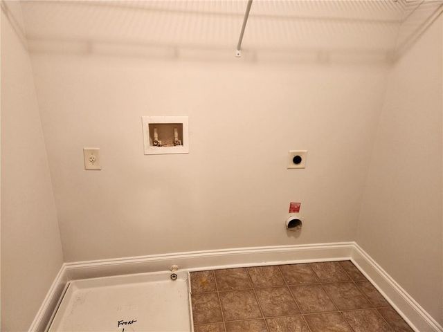 2763 Misty Ivy Drive, Buford, GA 30519