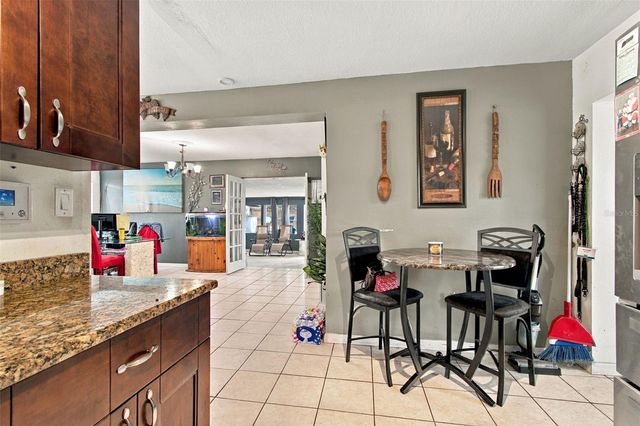 12408 N BOULEVARD, Tampa, FL 33612